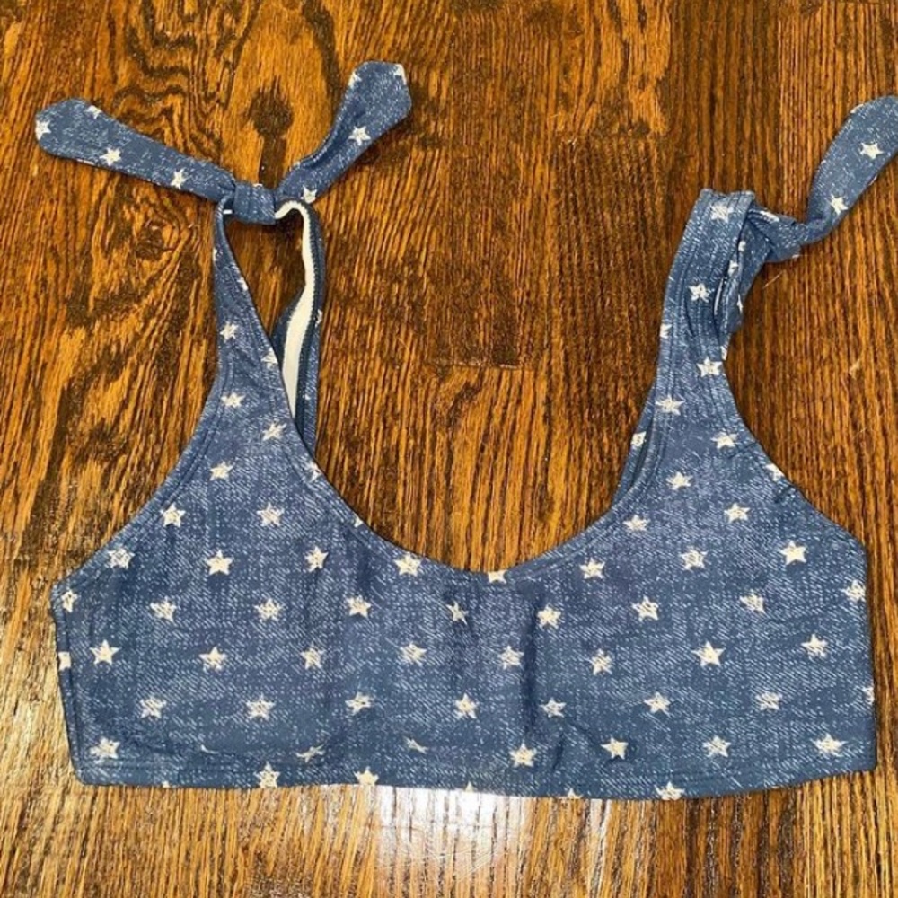 Bathing suit top